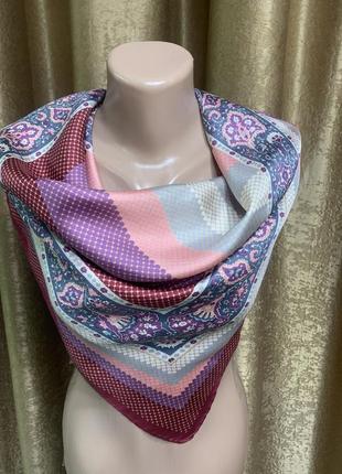 Шёлковый платок m me marc с геометрическим принтом цвет комбинированный вишнёвый/розовый/сиреневый