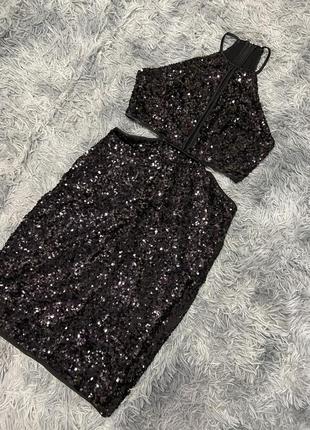 Вечернее платье