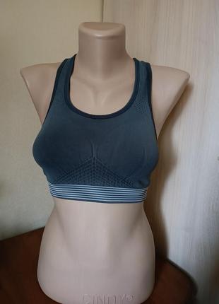 Спортивный топ серого цвета/ двойной топ