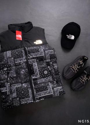 Жилетка the north face // жилетка tnf