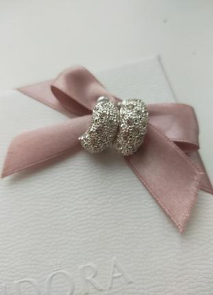 Серьги серебристые
