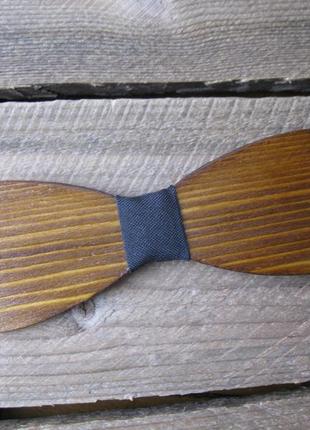 Галстук-бабочка (метелик) деревянный с уголками