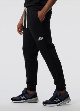 Оригінальні спортивні штани new balance b essentials fleece брюки у новому стані чоловічі