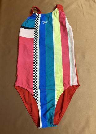 Червоний с синіми,  зеленими, рожевими   та з жовтим  полочками купальник суцільний закритий без чашки та паралону