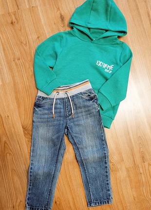 Худи утепленное, джинсы на резинке