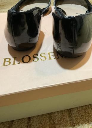 Туфли эко лак 39 р4 фото