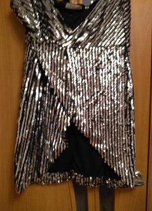 Гарне плаття-сарафан розшите паєтками. розмір 14-166 фото