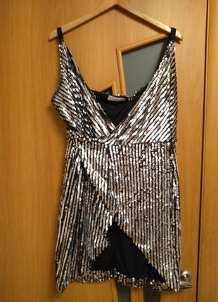 Гарне плаття-сарафан розшите паєтками. розмір 14-163 фото