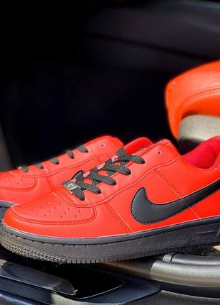 Кросівки nike air force red badge and sole в наявності розміри 36-45 !