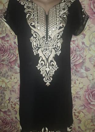 Платье/туника шифоновое с золотой вышивкой украшенной стразами