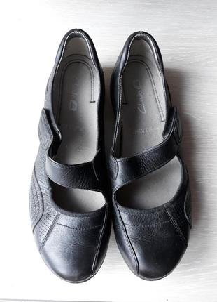 Туфлі шкіряні clarks розмір 40