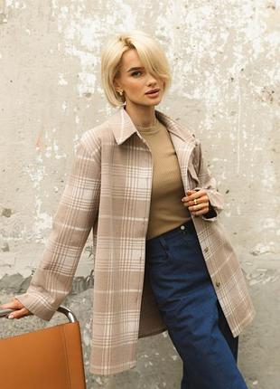 Бежева сорочка