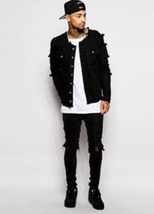 Крутая неформальная трендовая куртка liquor n poker в дырках