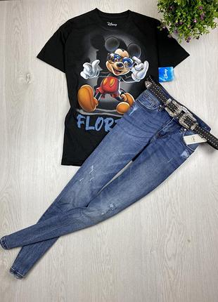 Джинси stradivarius