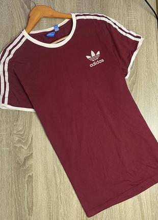 Футболка adidas s-m