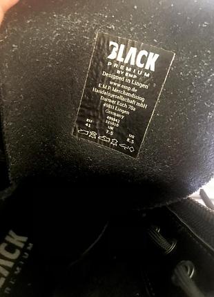 Стильные кожаные ботинки бренда black 10