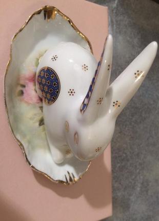 Статуетка заєць