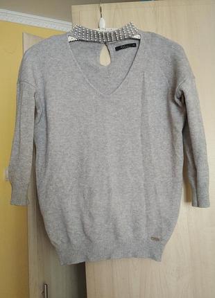 Светрик з чокером в бусинки оверсайз