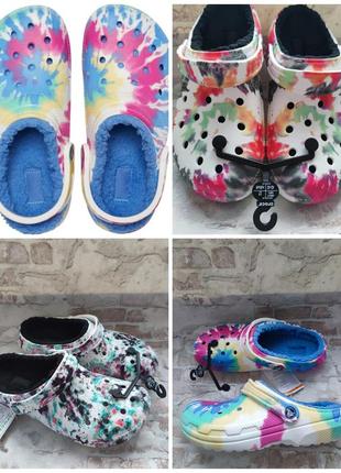 Кроксы утеплённые мехом crocs classic tie dye unisex для женщин и мужчин