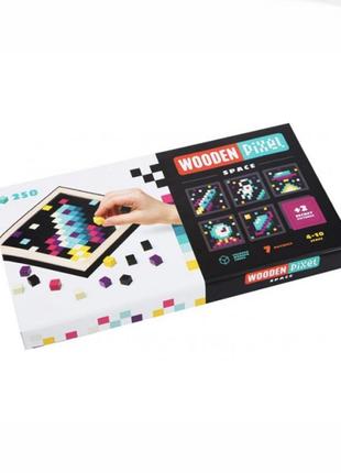 Дерев'яна піксельна мозаїка космос від cubika