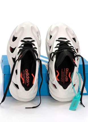 Кроссовки adidas 6