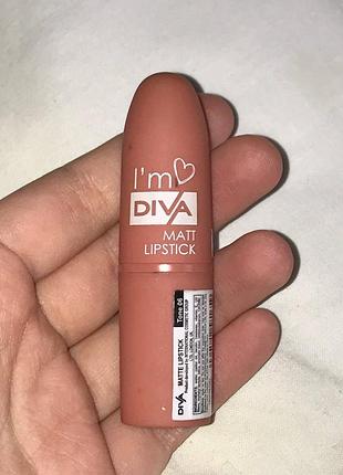 Помада diva, matt lipstick, б/у