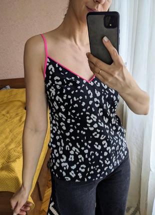Красива жіноча чорна майка, топ у тваринний принт, f&f