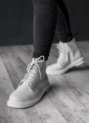 Женские ботинки dr. martens white мех / smb