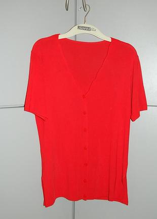 Р. 52-54 яркая кофта блуза красная на пуговицах