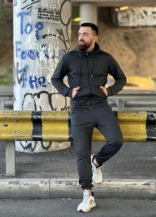 Костюм мужской на меху и молнии