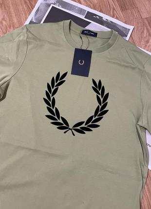 Fred perry big logo футболка4 фото