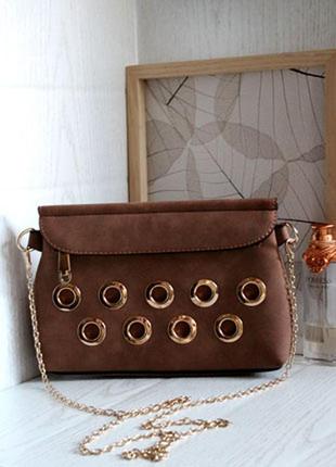 Стильний клатч кольору капучіно із золотим декором