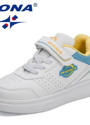 Шкіряні дитячі кросівки bona, 34 розмір