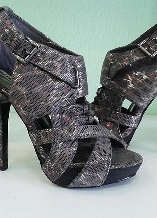 Босоніжки not rocted