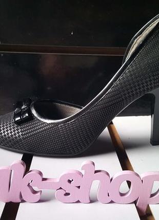 Женские туфли-лодочки с бантиком, фирмы bootqueen 0215 фото