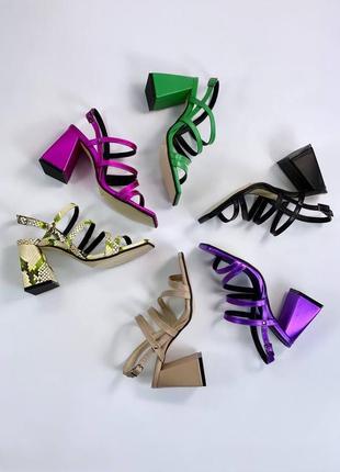 Босоніжки колір на вибір