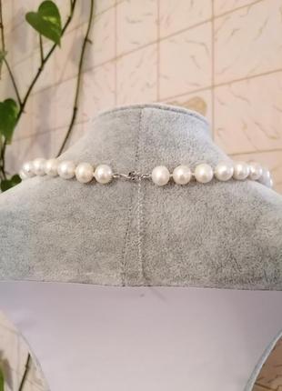 Гарне біле перлинне намисто кольє через вузлик з натуральних великих перлів вінтажний стиль chanel перлини бусы из жемчуга4 фото