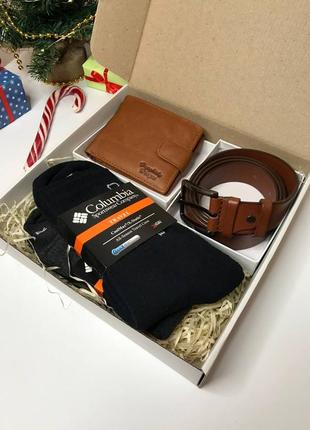 Подарунковий premium box для чоловіка в коричневому кольорі, найпотрібніші аксесуари містяться тут.1 фото