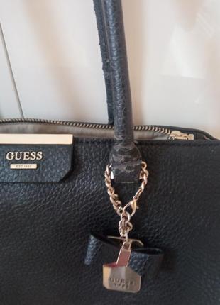Продам сумку от известного бренда guess2 фото