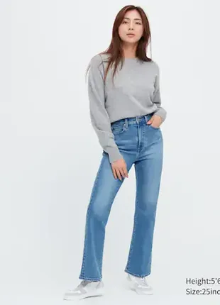 Женские расклешенные тонкие джинсы uniqlo