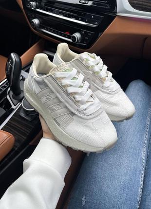 Кросівки чоловічі / жіночі білі adidas