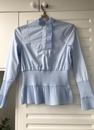 Голубая блуза в офис школу нарядная плиссерованная2 фото