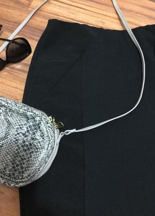 Фирменная стрейчевая базовая юбка карандаш миди стройнящий эффект3 фото
