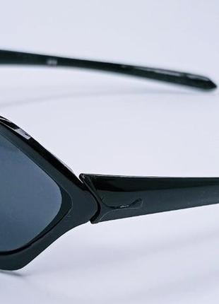 Сонцезахисні окуляри унісекс пластикової оправи