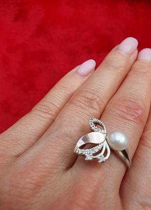 Кольцо кольца с жемчужиной р.17