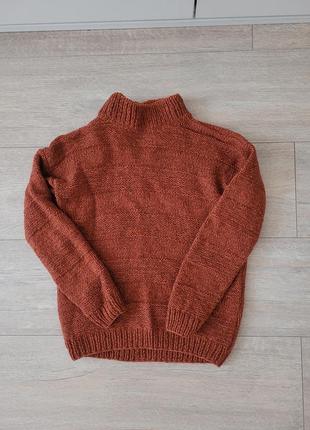 Стильный шерстяной свитер1 фото