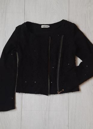 Пиджак черный, с длинными рукавами, без подкладки, на замок сбоку.4 фото