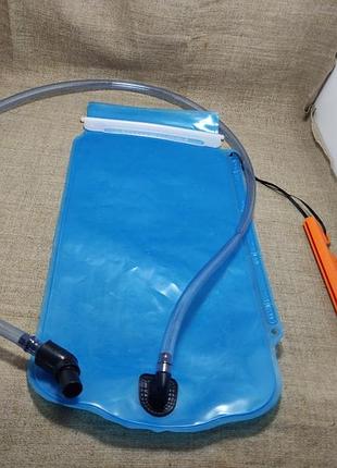 Гидратор quechua 2л гідратор кемелбек велосипеда мото