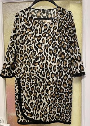 Платье платье с леопардовым принтом4 фото