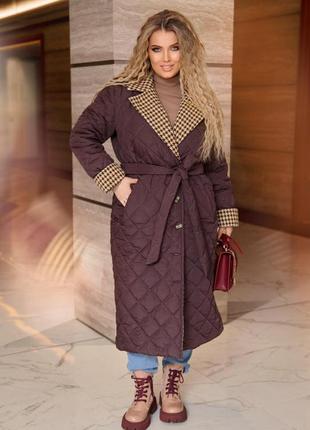 Стильное стеганое пальто с отложным воротником женское9 фото
